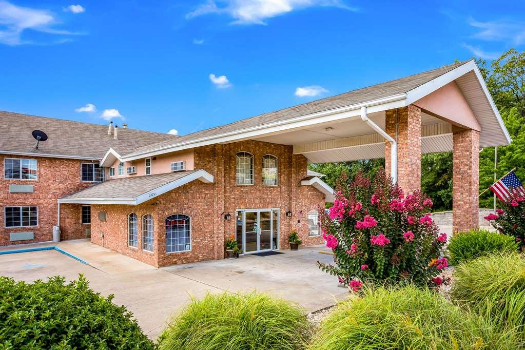 Rodeway Inn Branson, Brick House מראה חיצוני תמונה