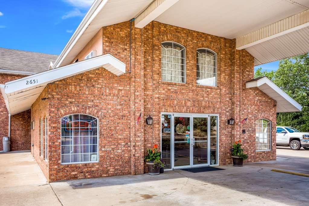 Rodeway Inn Branson, Brick House מראה חיצוני תמונה