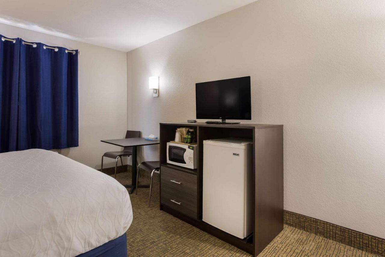 Rodeway Inn Branson, Brick House מראה חיצוני תמונה