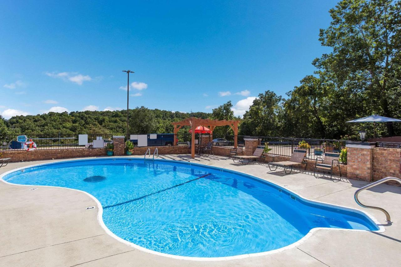 Rodeway Inn Branson, Brick House מראה חיצוני תמונה